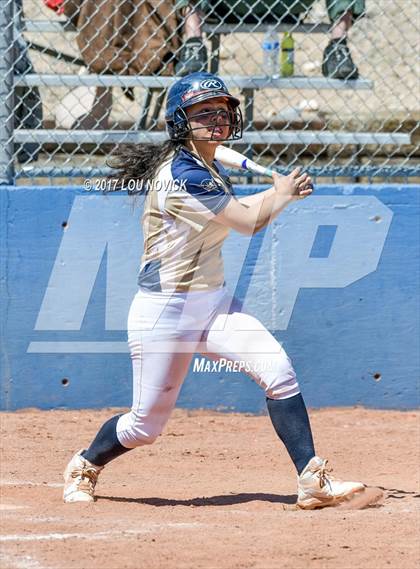 Thumbnail 1 in Santa Fe vs. Manzano photogallery.