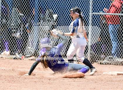 Thumbnail 3 in Santa Fe vs. Manzano photogallery.