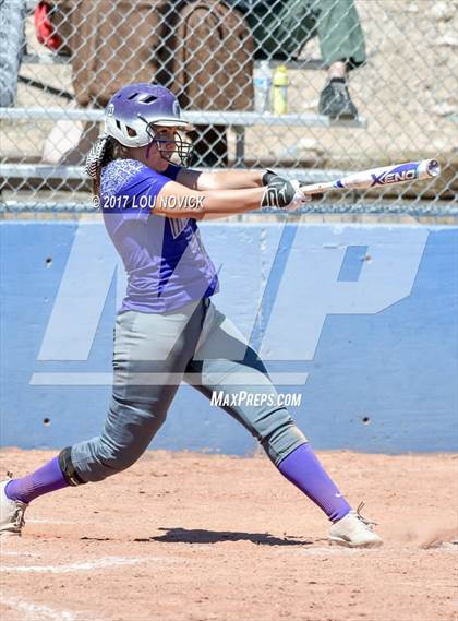 Thumbnail 2 in Santa Fe vs. Manzano photogallery.