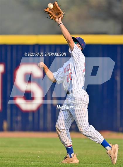Thumbnail 1 in Mountain Vista vs. Cherry Creek (CHSAA 5A Region 4 - 2nd Round) photogallery.