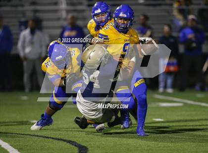 Thumbnail 1 in Bishop Amat @ Notre Dame (SO) photogallery.