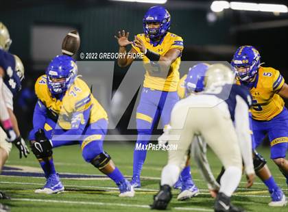 Thumbnail 3 in Bishop Amat @ Notre Dame (SO) photogallery.
