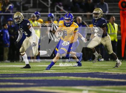 Thumbnail 3 in Bishop Amat @ Notre Dame (SO) photogallery.