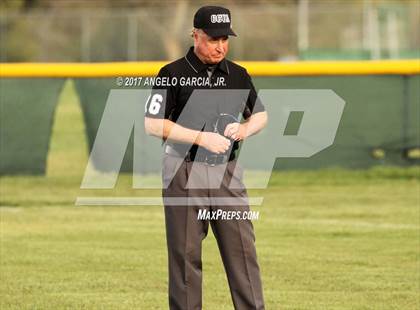Thumbnail 2 in Athenian vs Deer Valley photogallery.