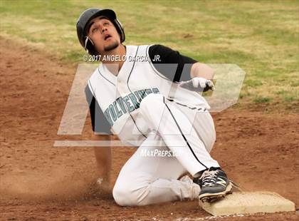 Thumbnail 1 in Athenian vs Deer Valley photogallery.