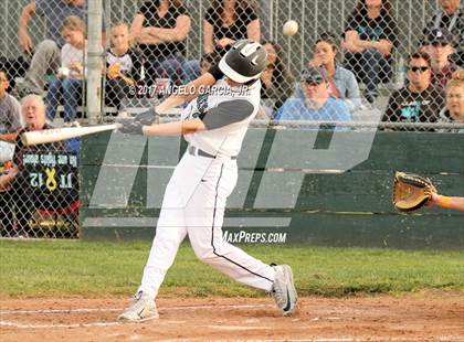 Thumbnail 2 in Athenian vs Deer Valley photogallery.