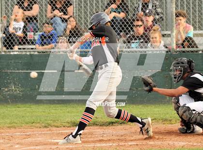 Thumbnail 3 in Athenian vs Deer Valley photogallery.
