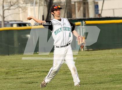 Thumbnail 1 in Athenian vs Deer Valley photogallery.