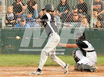Thumbnail 3 in Athenian vs Deer Valley photogallery.