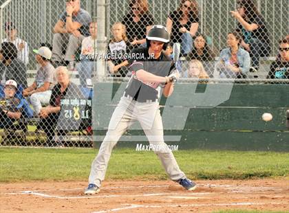 Thumbnail 3 in Athenian vs Deer Valley photogallery.