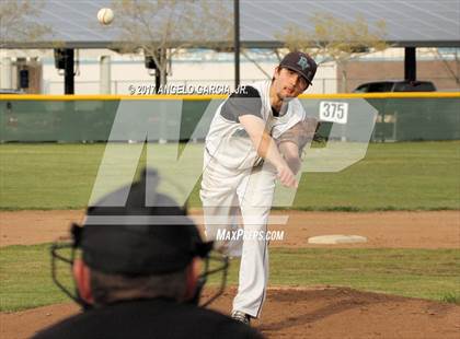 Thumbnail 1 in Athenian vs Deer Valley photogallery.