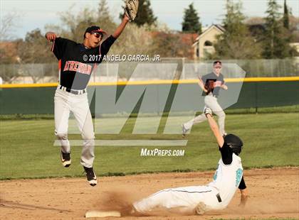 Thumbnail 1 in Athenian vs Deer Valley photogallery.