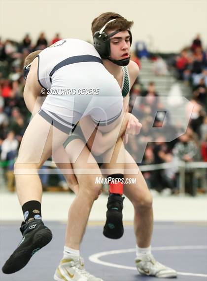 Thumbnail 3 in Section 5 Supersectionals (Division 2 Finals) photogallery.