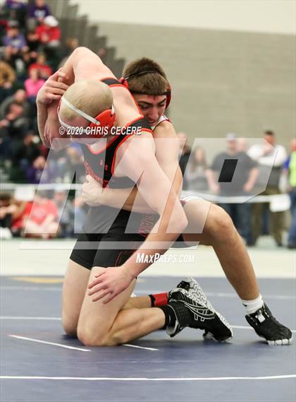 Thumbnail 3 in Section 5 Supersectionals (Division 2 Finals) photogallery.