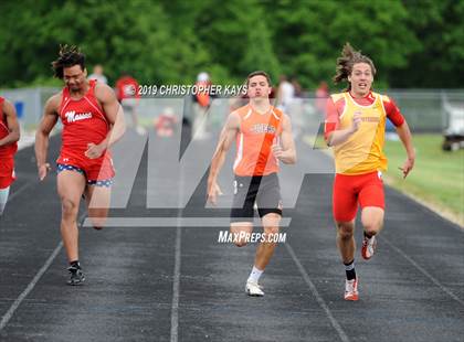 Thumbnail 1 in Southern Illinois River-to-River Conference Meet (Nashville) photogallery.