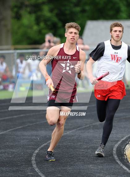 Thumbnail 3 in Southern Illinois River-to-River Conference Meet (Nashville) photogallery.