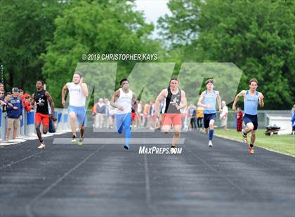 Thumbnail 2 in Southern Illinois River-to-River Conference Meet (Nashville) photogallery.
