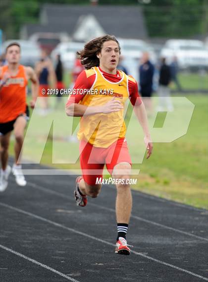 Thumbnail 1 in Southern Illinois River-to-River Conference Meet (Nashville) photogallery.