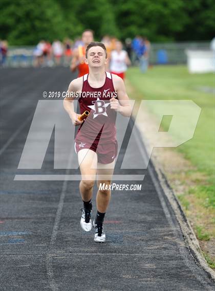 Thumbnail 2 in Southern Illinois River-to-River Conference Meet (Nashville) photogallery.