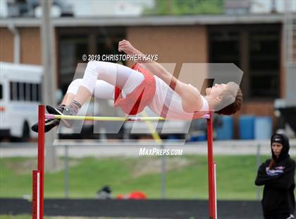 Thumbnail 3 in Southern Illinois River-to-River Conference Meet (Nashville) photogallery.