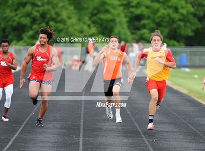 Thumbnail 3 in Southern Illinois River-to-River Conference Meet (Nashville) photogallery.