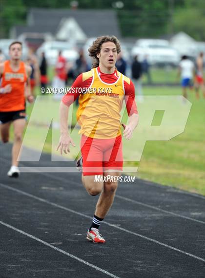Thumbnail 2 in Southern Illinois River-to-River Conference Meet (Nashville) photogallery.