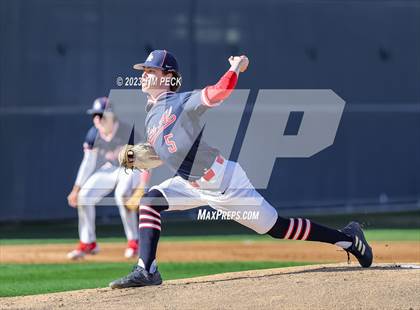 Thumbnail 2 in Capistrano Valley @ Los Alamitos photogallery.
