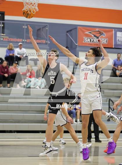 Thumbnail 1 in Crimson Cliffs vs. Alta (Falcon Classic) photogallery.
