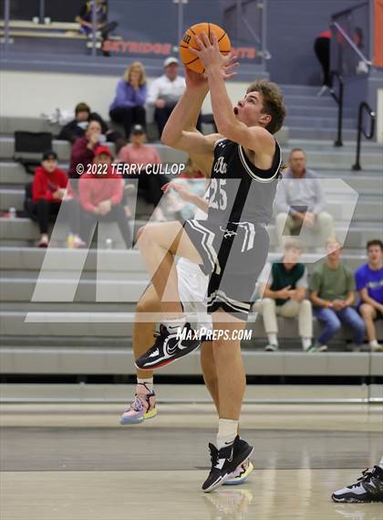 Thumbnail 2 in Crimson Cliffs vs. Alta (Falcon Classic) photogallery.