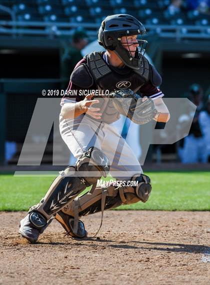 Thumbnail 2 in Mountain Ridge vs. Basha (AIA 6A Round 2 Playoff) photogallery.