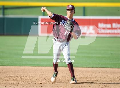 Thumbnail 2 in Mountain Ridge vs. Basha (AIA 6A Round 2 Playoff) photogallery.