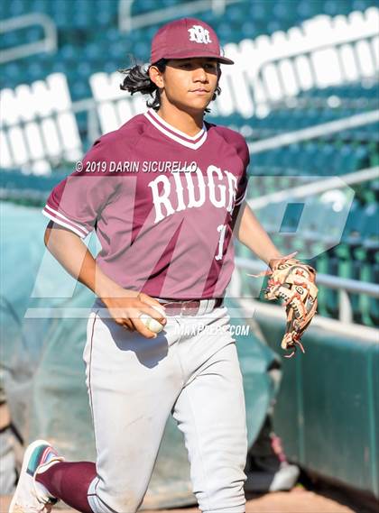 Thumbnail 3 in Mountain Ridge vs. Basha (AIA 6A Round 2 Playoff) photogallery.