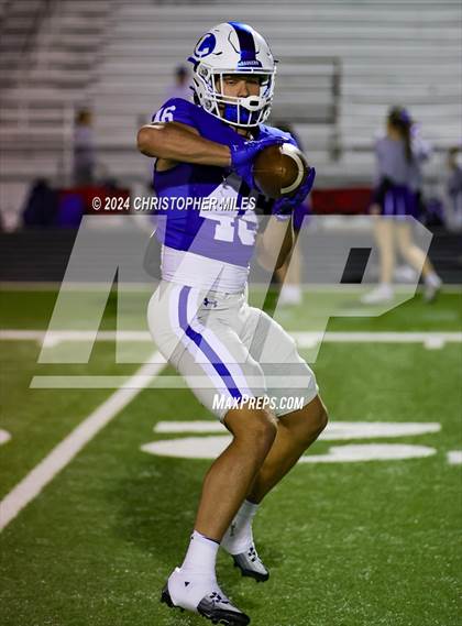 Thumbnail 3 in Lampasas vs. Pecos (UIL 4A Division 1 Bi District) photogallery.