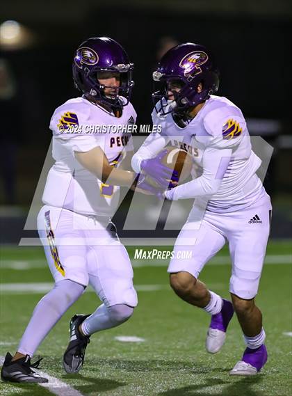 Thumbnail 2 in Lampasas vs. Pecos (UIL 4A Division 1 Bi District) photogallery.