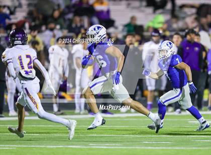 Thumbnail 1 in Lampasas vs. Pecos (UIL 4A Division 1 Bi District) photogallery.