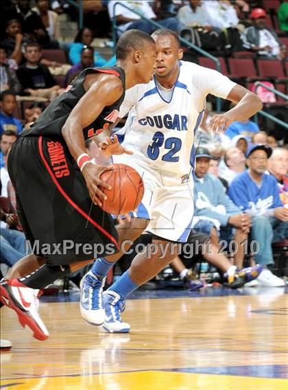 Thumbnail 1 in Newark Memorial vs. Westchester (CIF State D1 Final) photogallery.