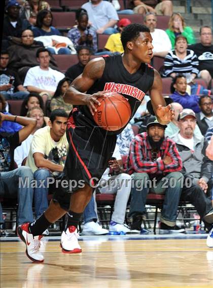 Thumbnail 2 in Newark Memorial vs. Westchester (CIF State D1 Final) photogallery.