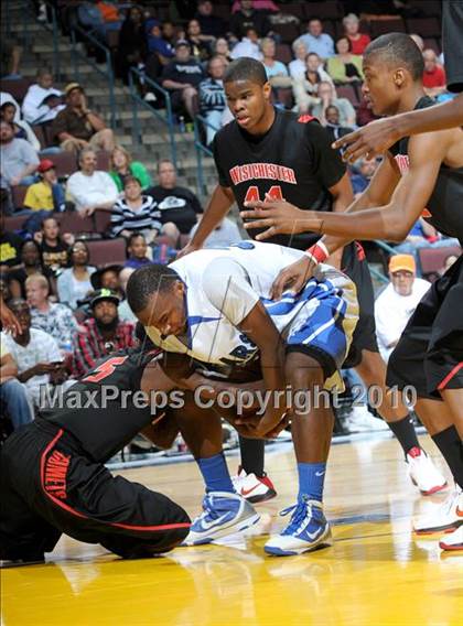 Thumbnail 1 in Newark Memorial vs. Westchester (CIF State D1 Final) photogallery.