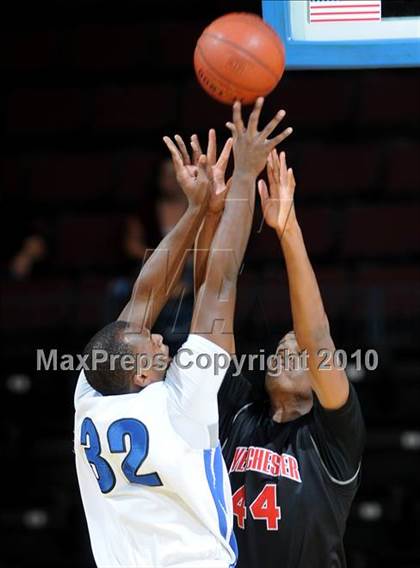 Thumbnail 1 in Newark Memorial vs. Westchester (CIF State D1 Final) photogallery.