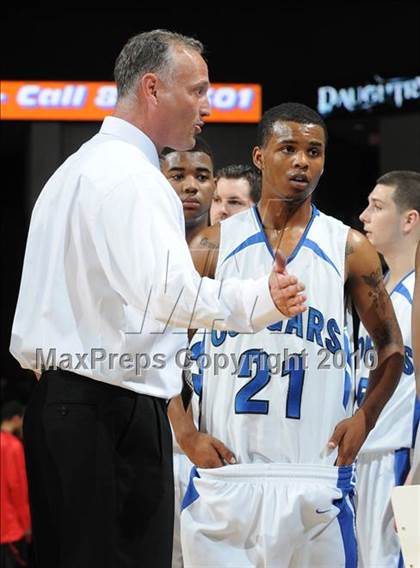 Thumbnail 3 in Newark Memorial vs. Westchester (CIF State D1 Final) photogallery.