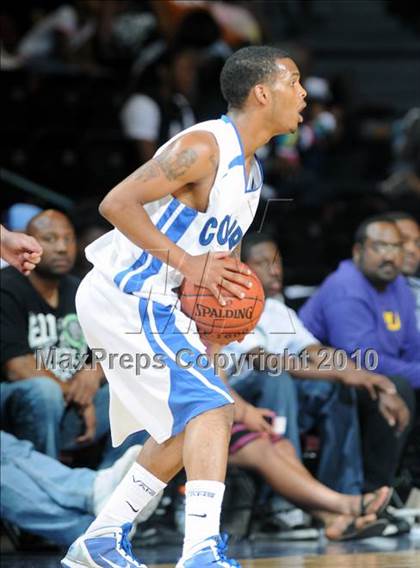 Thumbnail 1 in Newark Memorial vs. Westchester (CIF State D1 Final) photogallery.