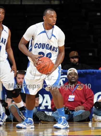 Thumbnail 1 in Newark Memorial vs. Westchester (CIF State D1 Final) photogallery.