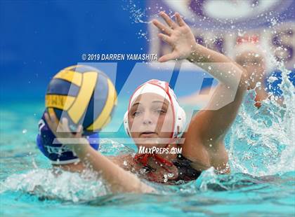 Thumbnail 2 in Irvington vs. James Logan photogallery.