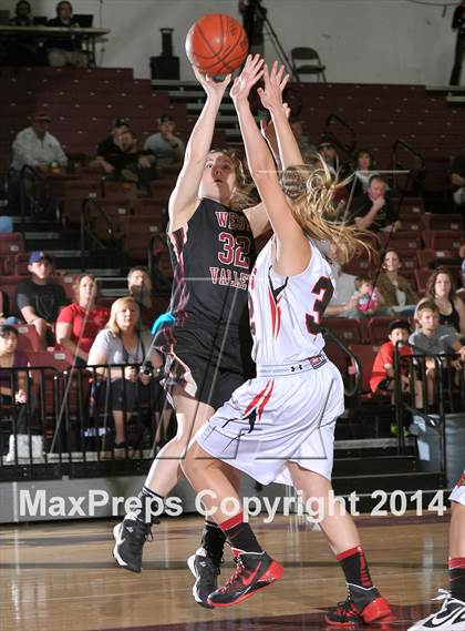 Thumbnail 2 in West Valley vs. Corning (CIF NS D4 Final) photogallery.