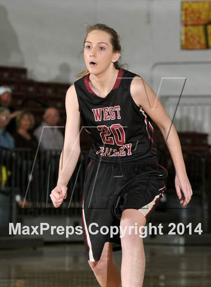 Thumbnail 2 in West Valley vs. Corning (CIF NS D4 Final) photogallery.