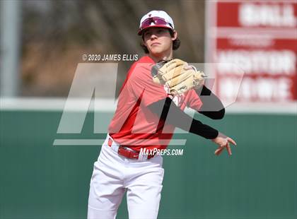 Thumbnail 2 in Harker Heights vs. Lorena (Scrimmage) photogallery.