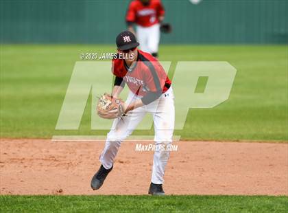 Thumbnail 2 in Harker Heights vs. Lorena (Scrimmage) photogallery.