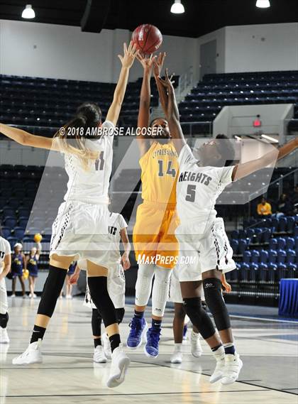 Thumbnail 3 in Cypress Ranch vs. Houston Heights (UIL 6A Bi-District Playoff) photogallery.