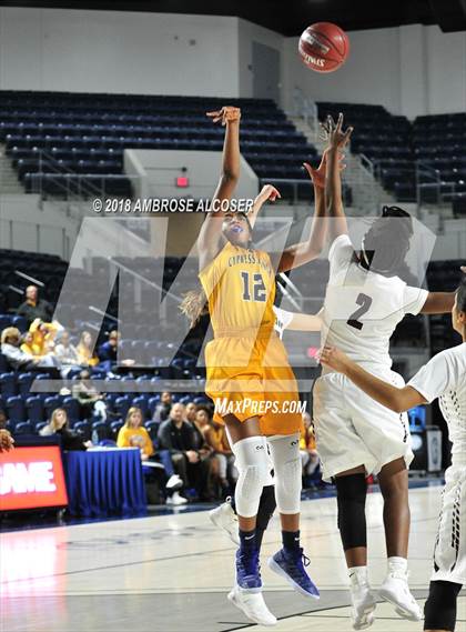 Thumbnail 3 in Cypress Ranch vs. Houston Heights (UIL 6A Bi-District Playoff) photogallery.