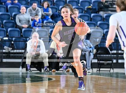 Thumbnail 1 in Garfield vs. Lake Washington (WIAA 3A Final) photogallery.